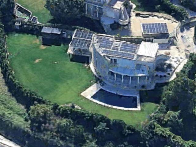 Villa bifamiliare in vendita a Livorno, Montenero basso