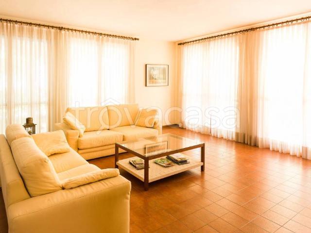 Villa bifamiliare in vendita a Lignano Pineta, Lignano Sabbiadoro