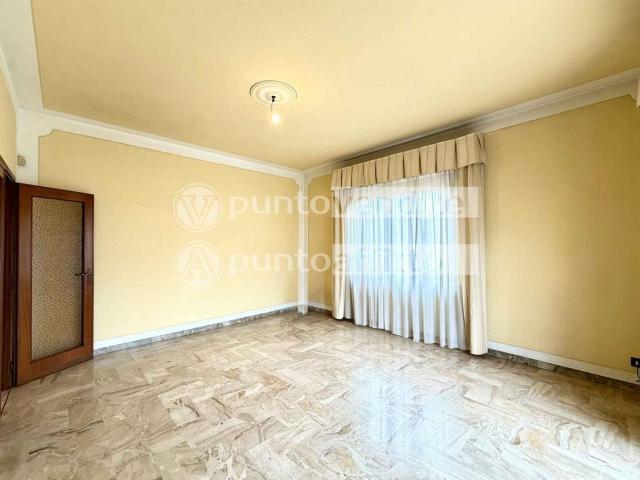 Villa bifamiliare in vendita a Lucca