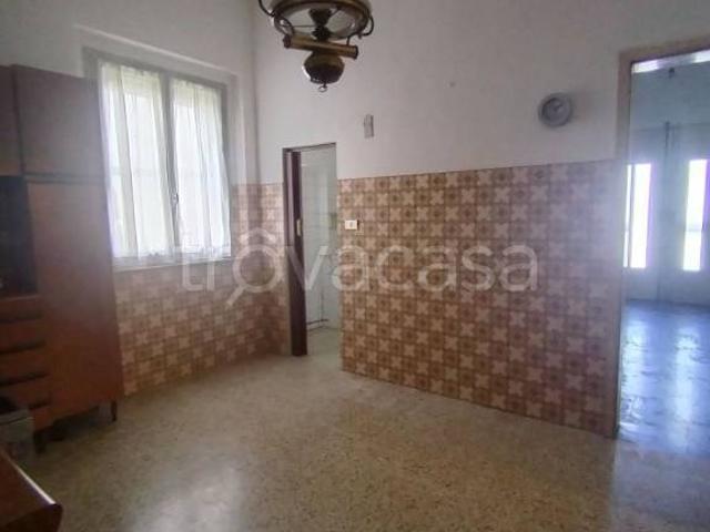 Villa bifamiliare in vendita a Lugo viale Dante Alighieri