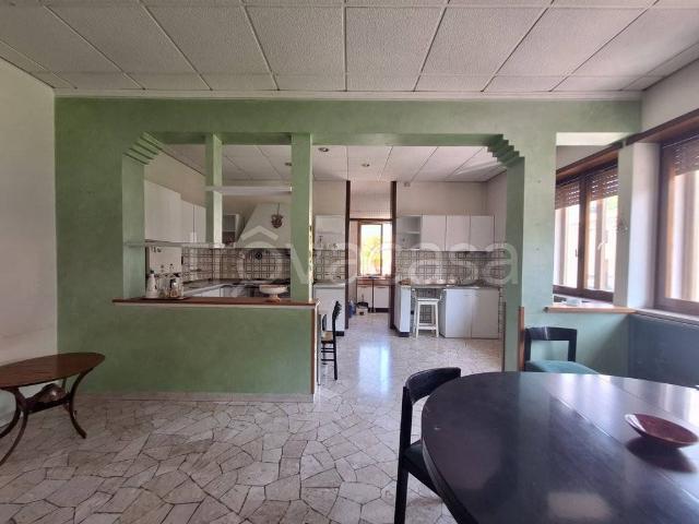 Villa bifamiliare in vendita a Lugo di Vicenza