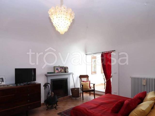 Villa bifamiliare in vendita a Mombaldone