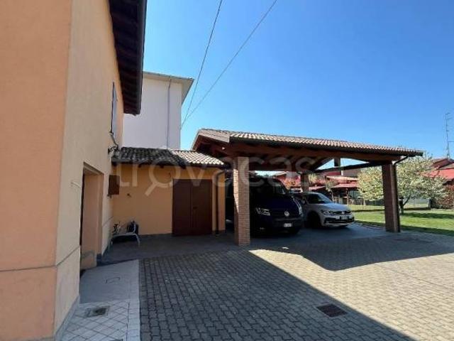 Villa bifamiliare in vendita a Montechiarugolo via Montepelato Nord, Monticelli Terme