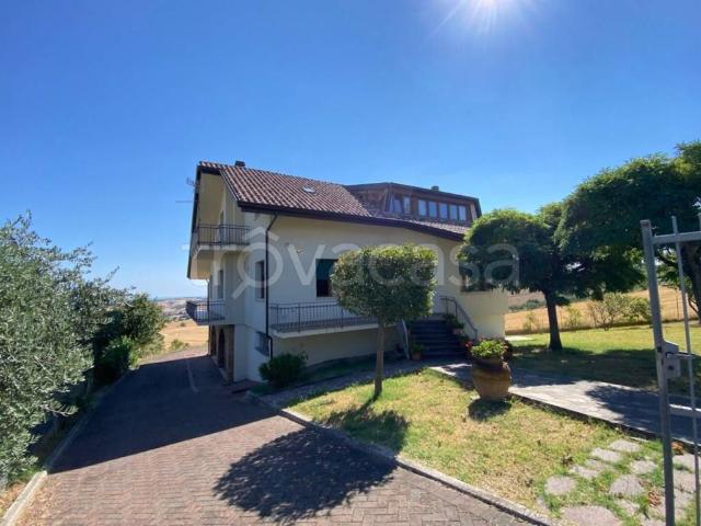 Villa bifamiliare in vendita a Montescudo Monte Colombo
