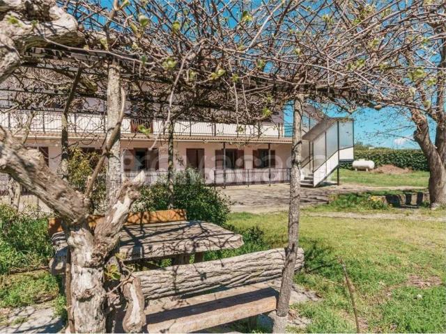 Villa bifamiliare in vendita a Macello