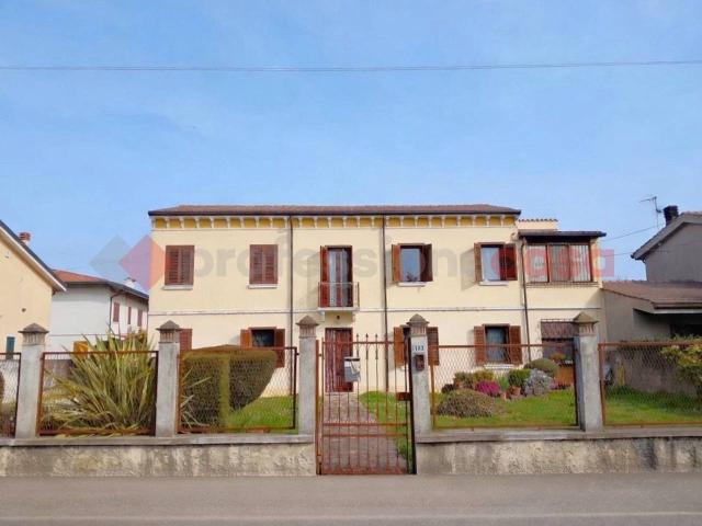 Villa bifamiliare in vendita a Minerbe