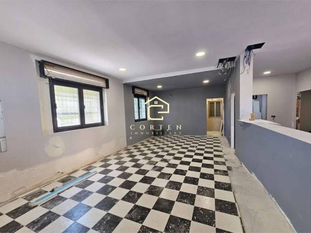 Villa bifamiliare in vendita a Mira via forte poerio