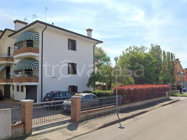 Villa bifamiliare in vendita a Musile di Piave via Egidio Montagner, 28