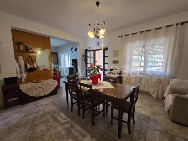 Villa bifamiliare in vendita a Notaresco via contrada casarino, 9