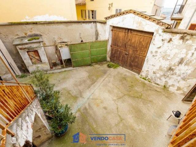 Villa bifamiliare in vendita a Novello