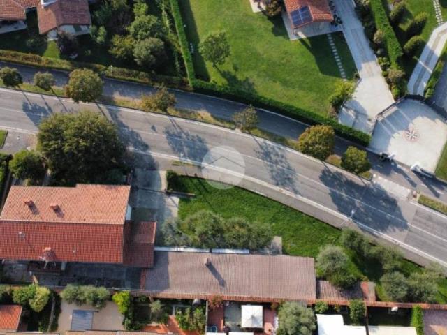 Villa bifamiliare in vendita a Sale, Gussago