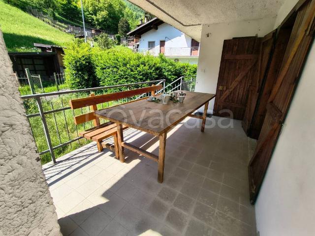 Villa bifamiliare in vendita a Sampeyre
