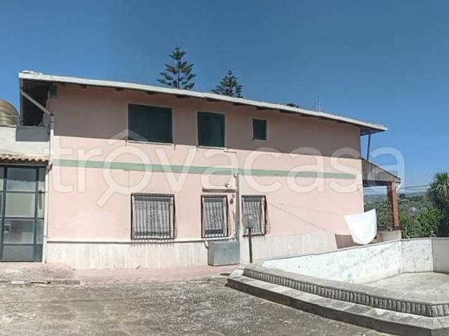 Villa bifamiliare in vendita a San Michele di Ganzaria