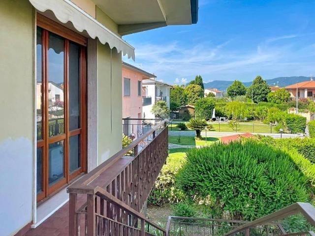 Villa bifamiliare in vendita a San Giuliano Terme via delle Murella, 25