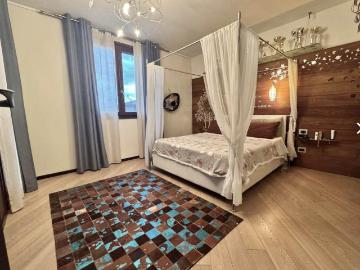 Villa bifamiliare in vendita a San Giuliano Terme