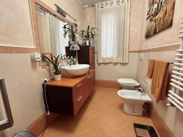 Villa bifamiliare in vendita a San Giuliano Terme