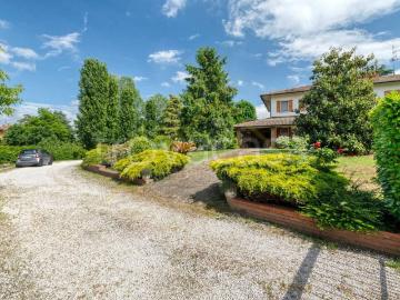 Villa bifamiliare in vendita a San Lazzaro di Savena, Casette