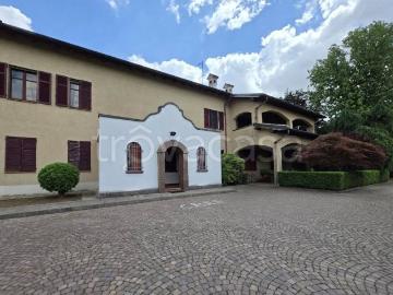 Villa bifamiliare in vendita a Mosezzo, San Pietro Mosezzo