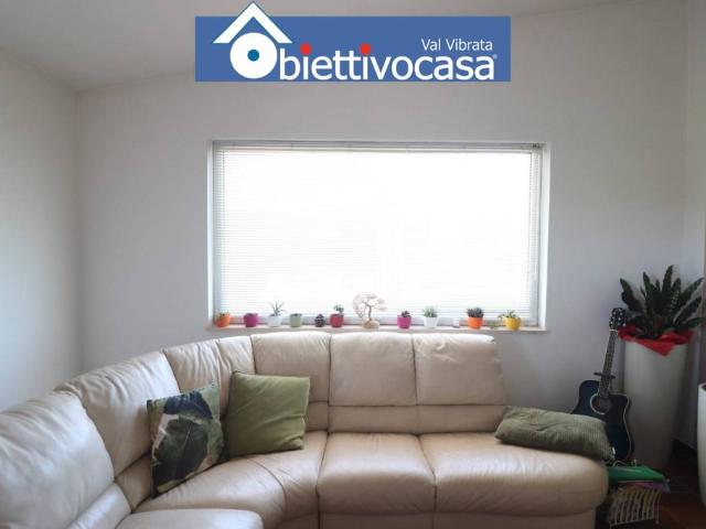 Villa bifamiliare in vendita a Sant'Egidio alla Vibrata