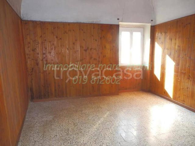 Villa bifamiliare in vendita a Santuario, Savona