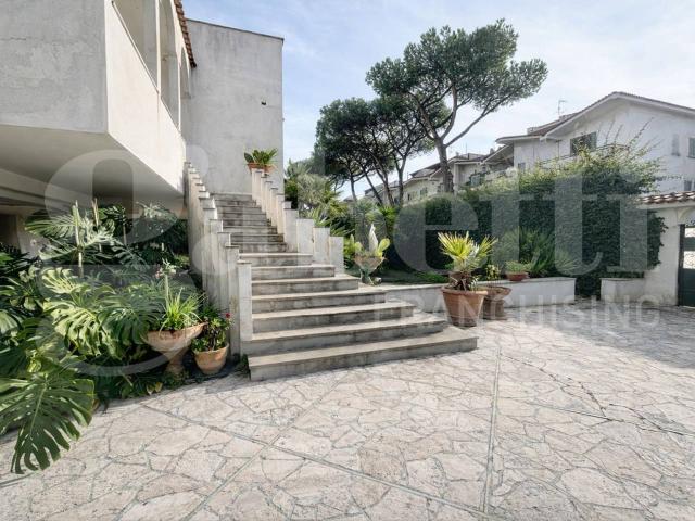 Villa bifamiliare in vendita a Scafati