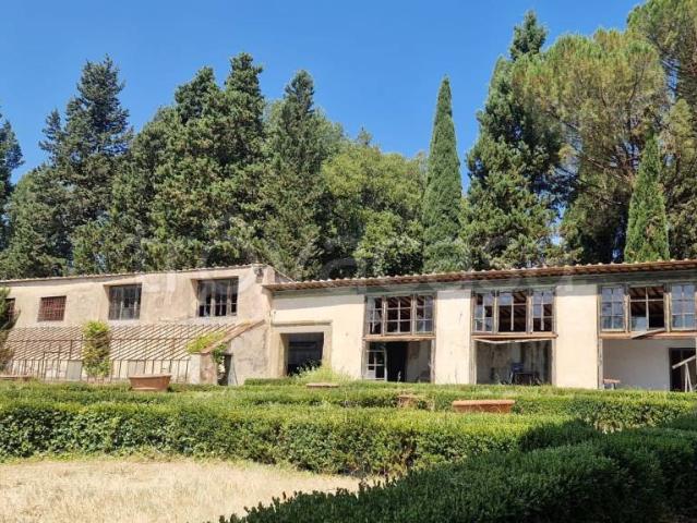 Villa bifamiliare in vendita a Scandicci via San Zanobi, 1