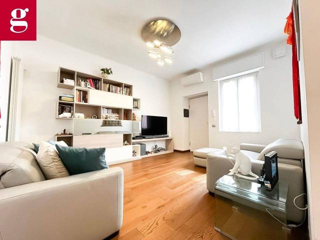 Villa bifamiliare in vendita a Settimo Milanese