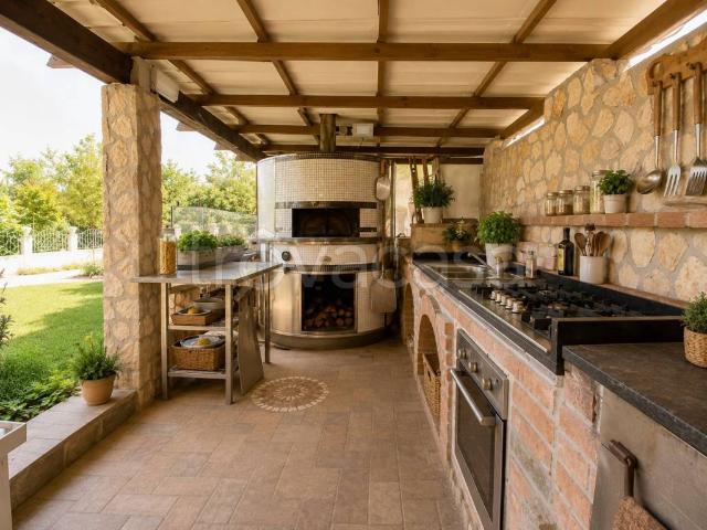 Villa bifamiliare in vendita a Serravalle Sesia via Ripalta