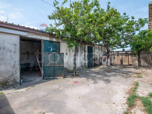 Villa bifamiliare in vendita a Siracusa via della Poiana, 1, Carrozziere Sacramento
