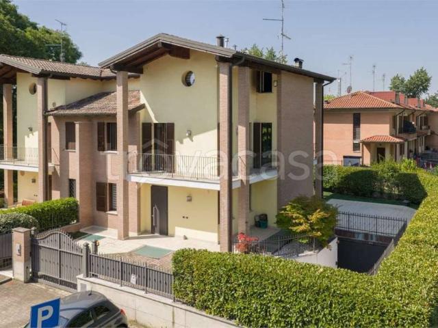 Villa bifamiliare in vendita a Spilamberto via Diego Paderni, 2