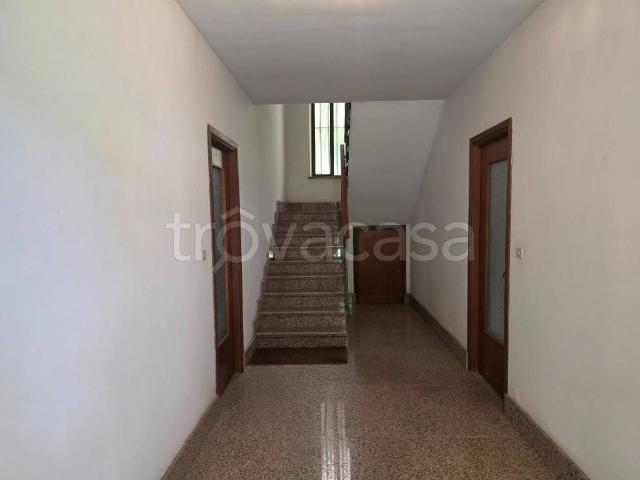 Villa bifamiliare in vendita a Pocapaglia strada San Giacomo, 59