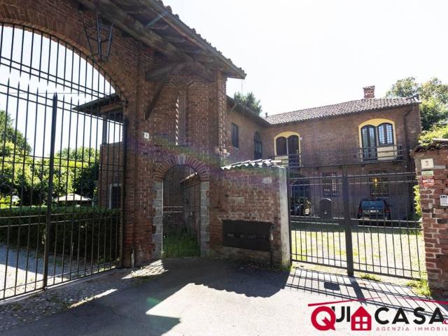 Villa bifamiliare in vendita a Paderno Dugnano via 25 Aprile, 3