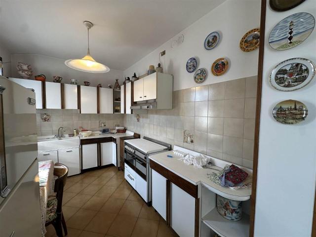 Villa bifamiliare in vendita a Padova