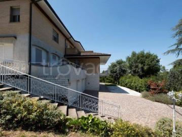 Villa bifamiliare in vendita a Pianoro via del Parco, Carteria Di Sesto