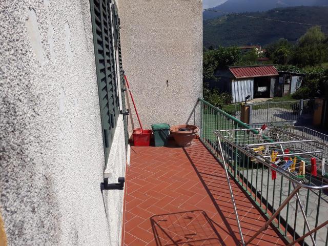Villa bifamiliare in vendita a Pietrasanta