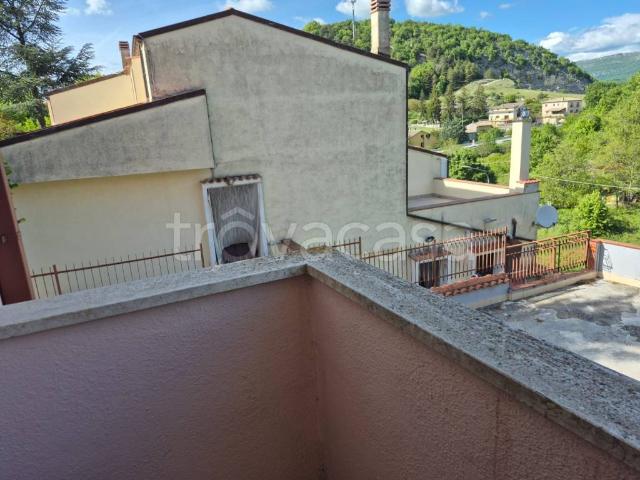 Villa bifamiliare in vendita a Pietrasecca, Carsoli