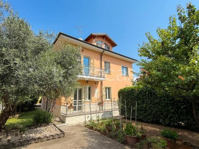 Villa bifamiliare in vendita a Piossasco via Pellerino, 9