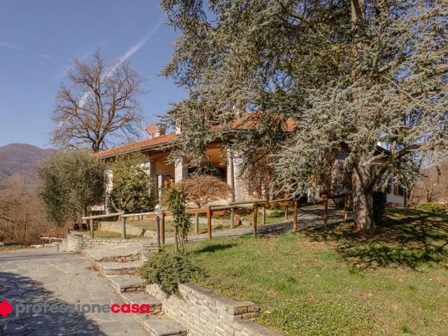 Villa bifamiliare in vendita a Piossasco