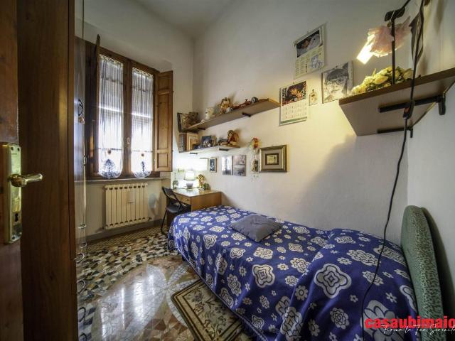 Villa bifamiliare in vendita a Pisa