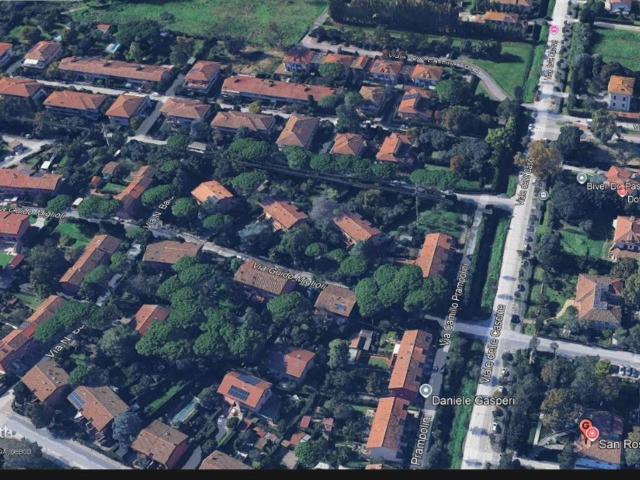Villa bifamiliare in vendita a Pisa