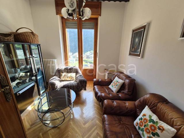 Villa bifamiliare in vendita a Roure, Villaretto