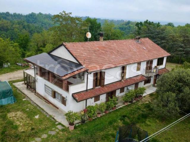 Villa bifamiliare in vendita a Rocca d'Arazzo via San Carlo, 73