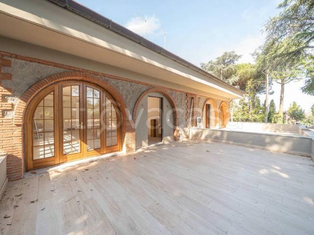 Villa bifamiliare in vendita a Rocca di Papa