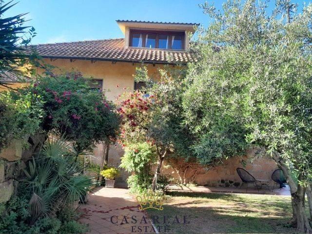 Villa bifamiliare in vendita a Roma via Clarice Tartufari, 94, Trigoria