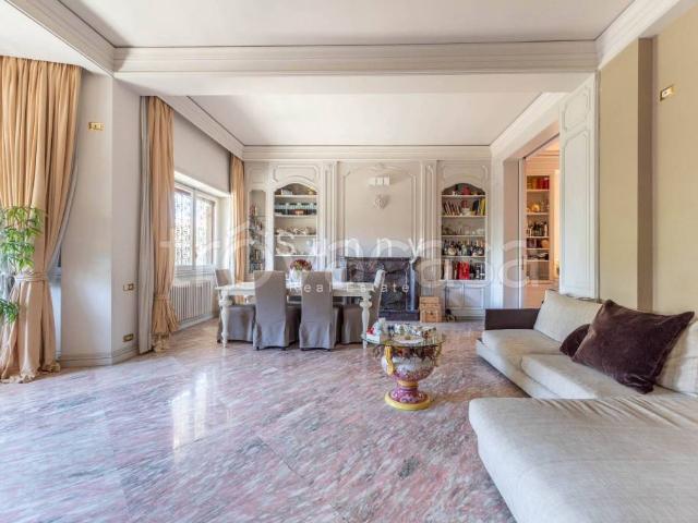 Villa bifamiliare in vendita a Roma, Mezzocammino