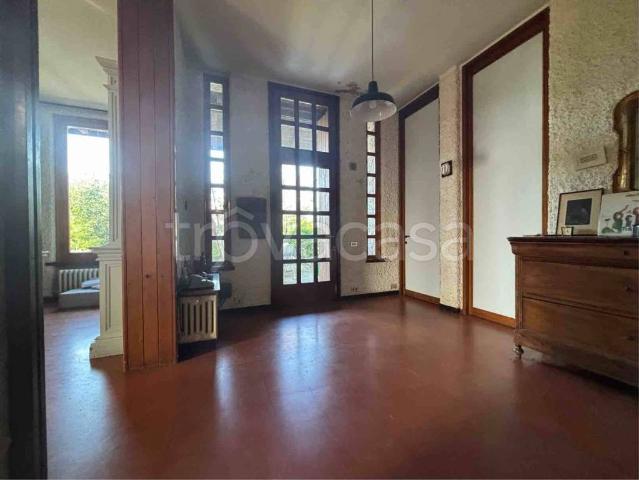 Villa bifamiliare in vendita a Reggio nell'Emilia via Sant'Isidoro, Rivalta San Rigo