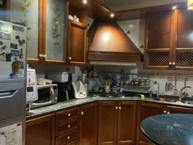 Villa bifamiliare in vendita a Reggio Emilia