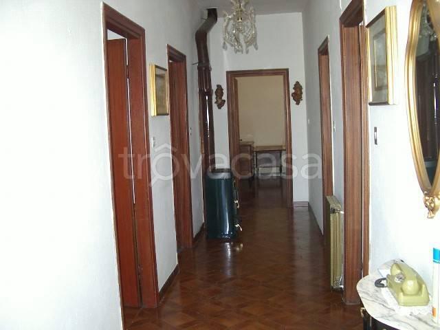 Villa bifamiliare in vendita a Riccò del Golfo di Spezia via Graveglia, Valgraveglia