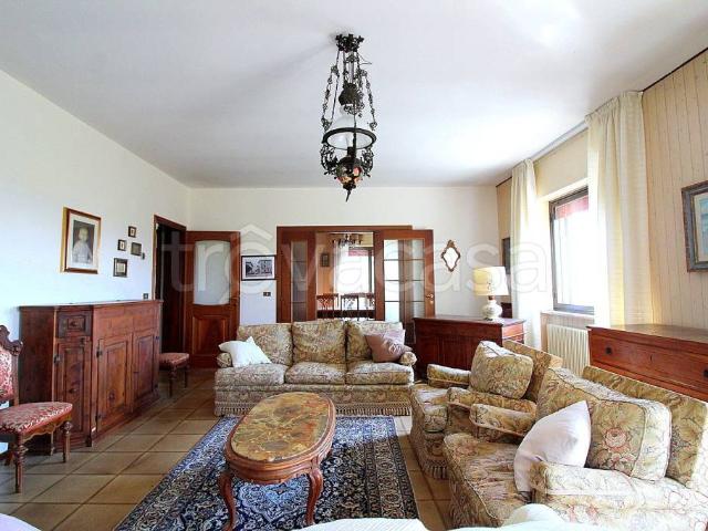 Villa bifamiliare in vendita a Tricesimo via della Natività