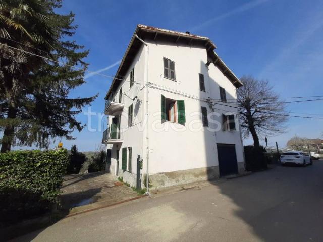 Villa bifamiliare in vendita a Trisobbio via Giuseppe Mazzini
